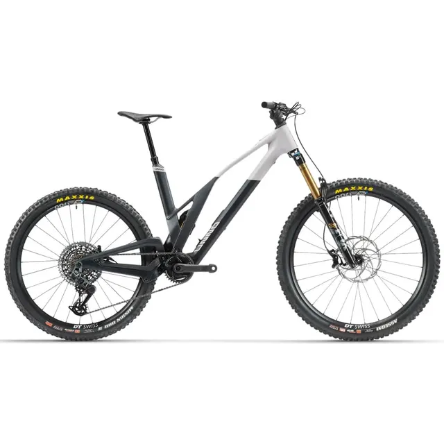 UNNO IKKI Race 2025 - Sram GX AXS T-Type 1x12sp - DT Swiss HX1700 Spline Mullet