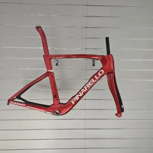 FRAME Pinarello Dogma F MY26 Starry Red