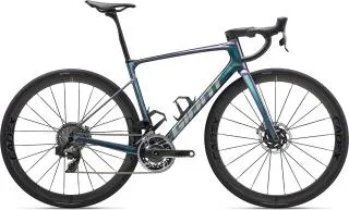 Defy Advanced SL - 2024