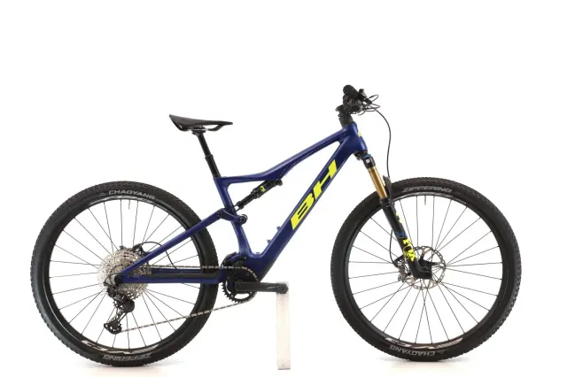 BH iLYNX RACE CARBON LT 7.7 2022 - Shimano XT - BH Evo A30 Alu TR