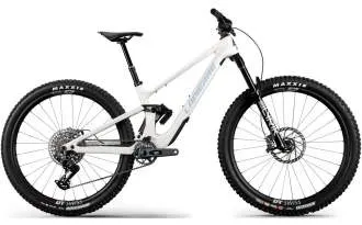 Bicicleta Lapierre Zesty CF 9.9...